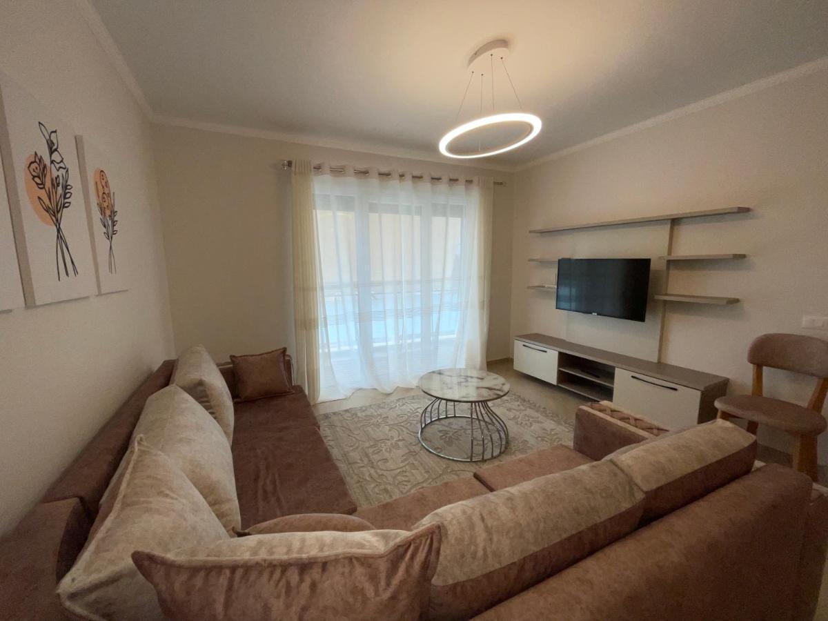 Peak Apartment Modern Durres City Centre #2 外观 照片