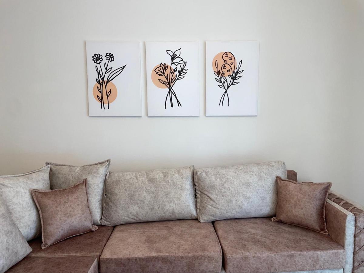 Peak Apartment Modern Durres City Centre #2 外观 照片