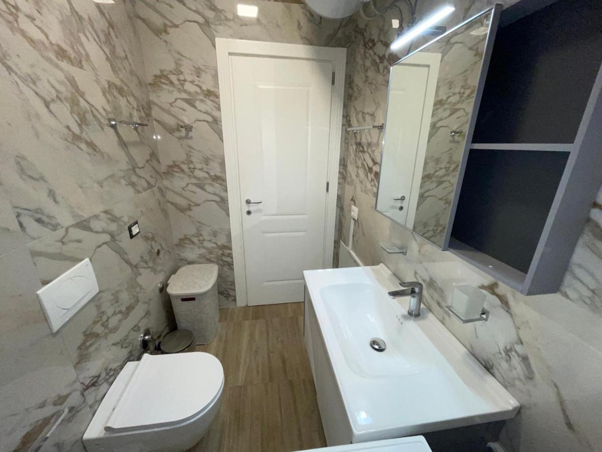 Peak Apartment Modern Durres City Centre #2 外观 照片