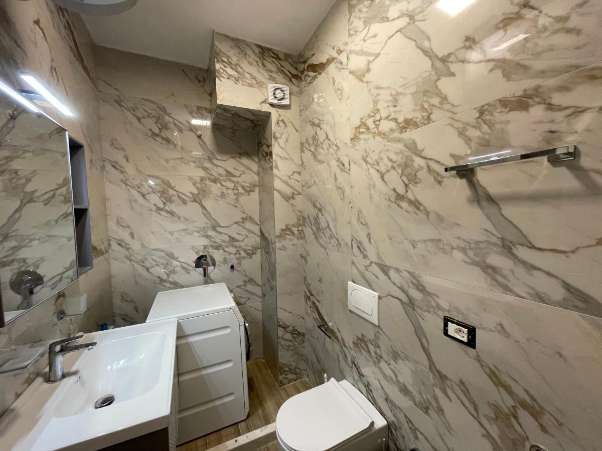 Peak Apartment Modern Durres City Centre #2 外观 照片