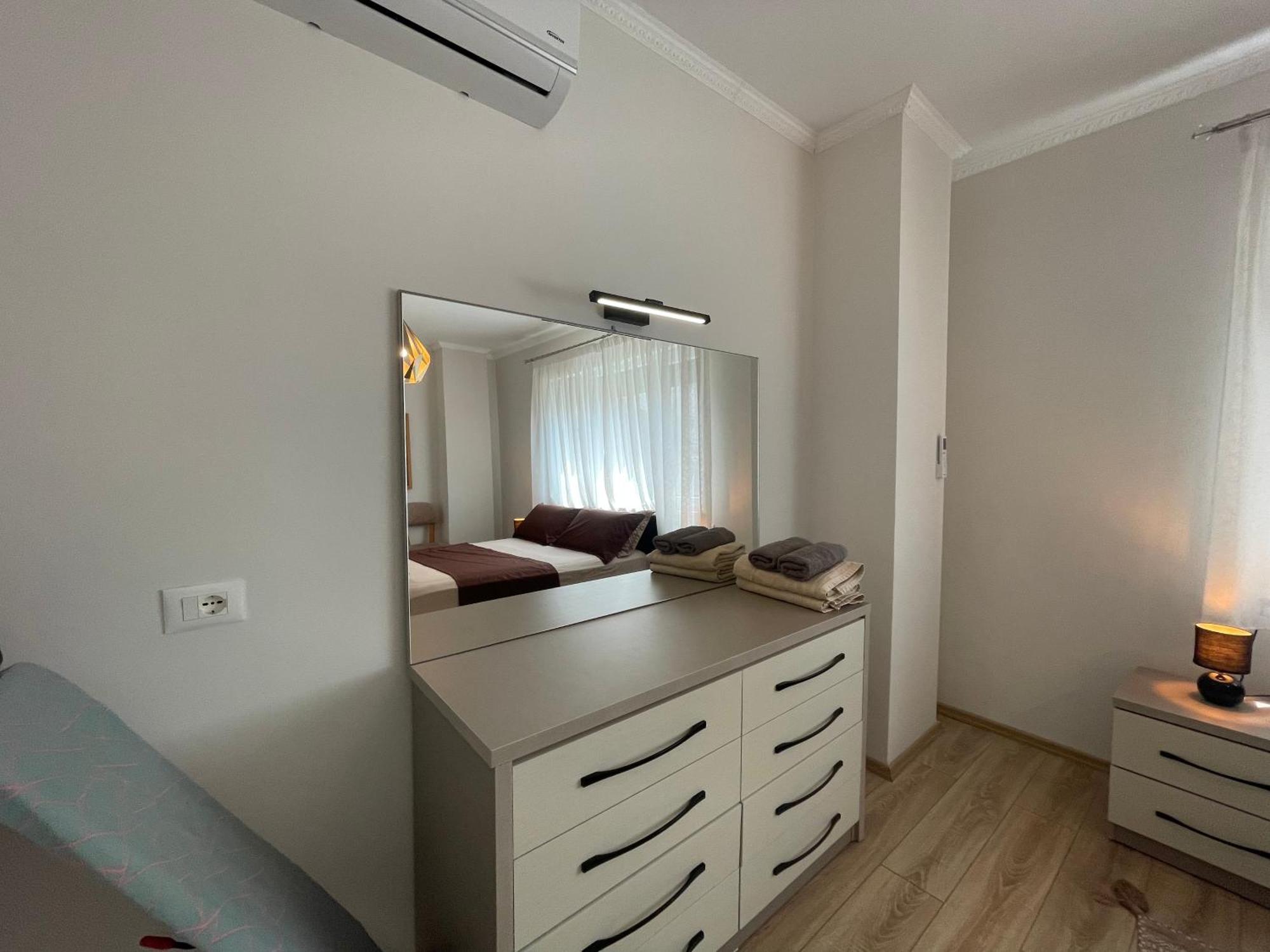 Peak Apartment Modern Durres City Centre #2 外观 照片