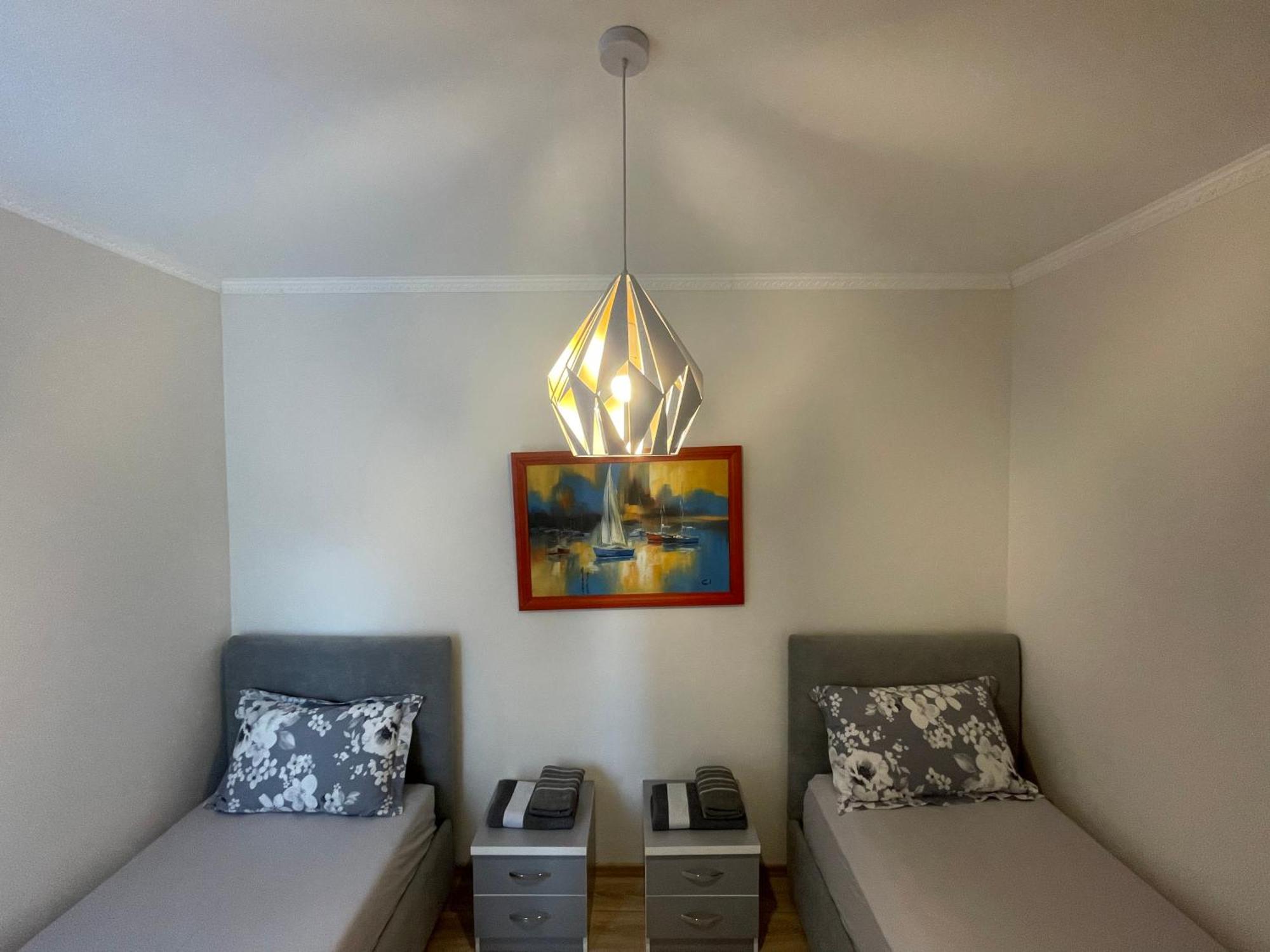 Peak Apartment Modern Durres City Centre #2 外观 照片